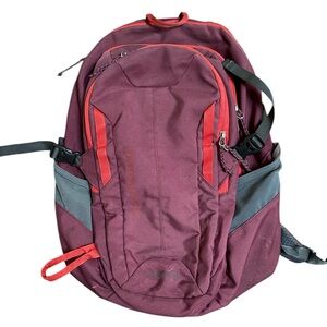 Patagonia Refugio Pack 28L Burgundy Backpack Hiking Travel Laptop Bag